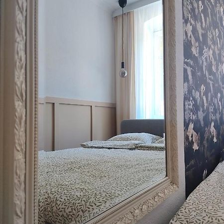 Apartament Przy Wiezy Stary Toruń Esterno foto